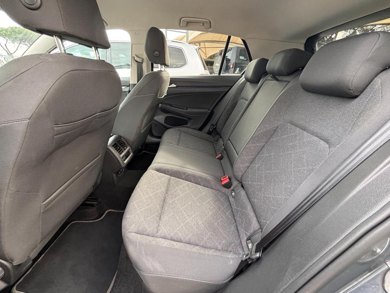 Volkswagen Golf 2.0 TDI SCR DSG Life