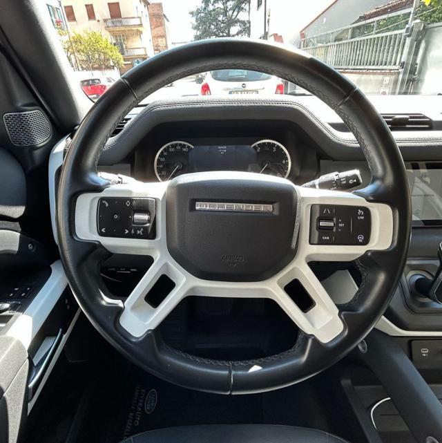 LAND ROVER Defender 110 3.0D 200 CV AWD Automatic