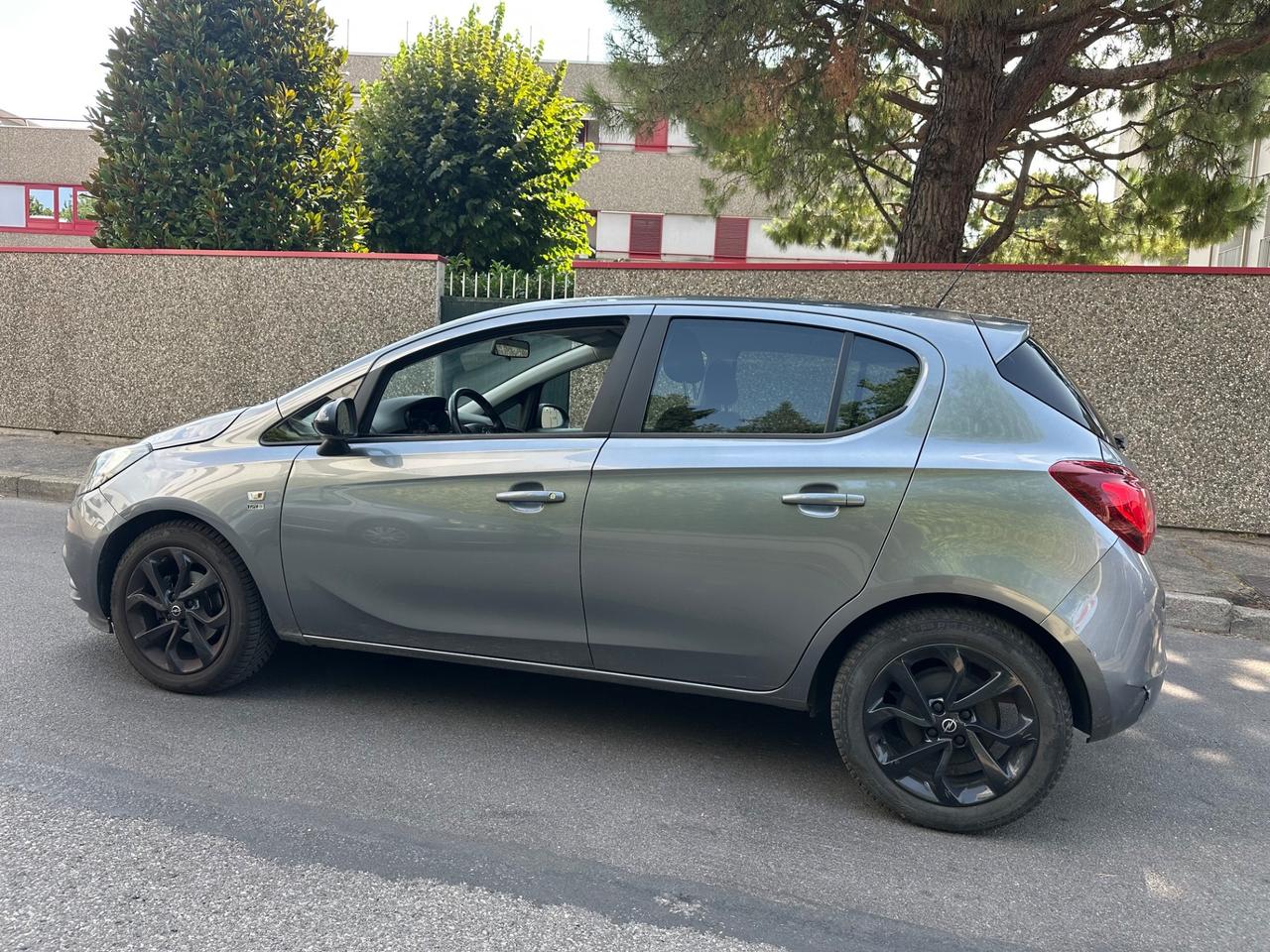 Opel Corsa 1.4 90CV GPL Tech 5 porte 120 Anniversary