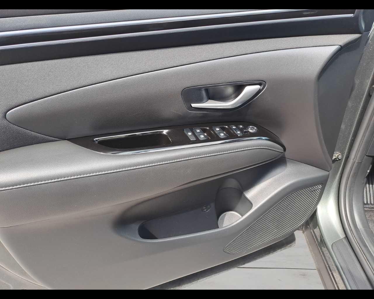 HYUNDAI Tucson 3ª serie - Tucson 1.6 HEV aut. Exellence