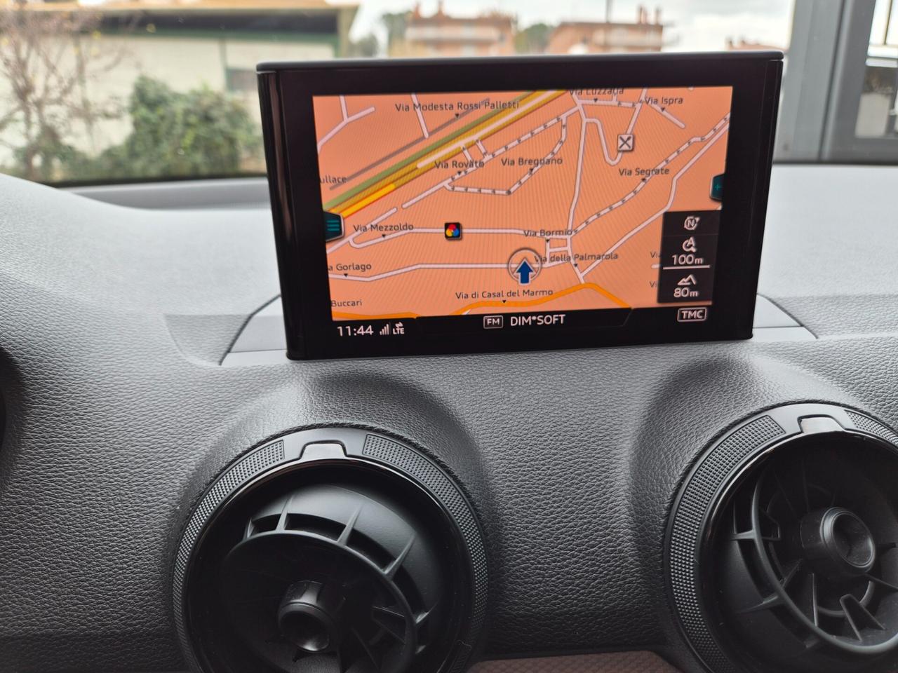 Audi Q2 30 TDI S tronic Business Design