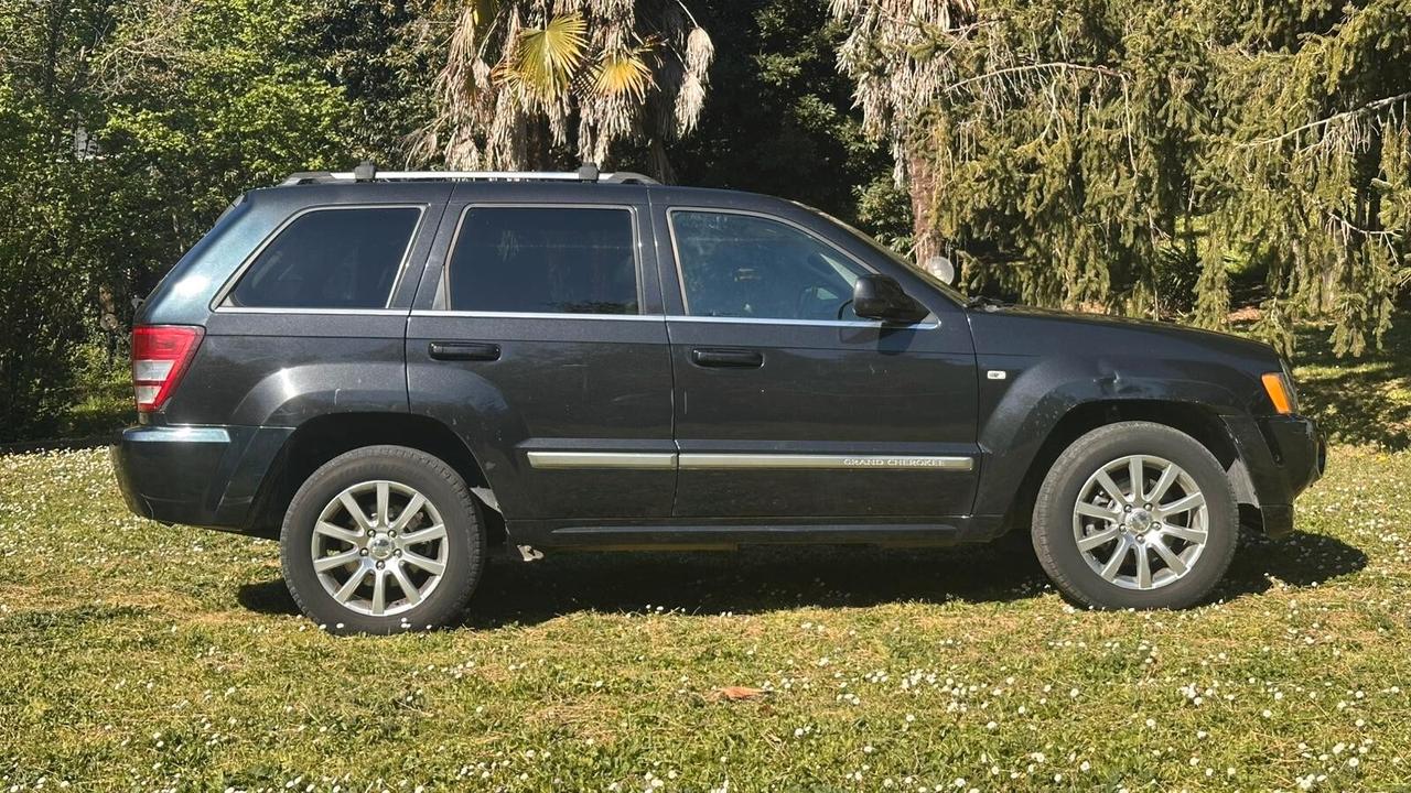 Jeep Grand Cherokee 3.0 V6 CRD Overland 2007 AUTOMATICO ottime condizioni