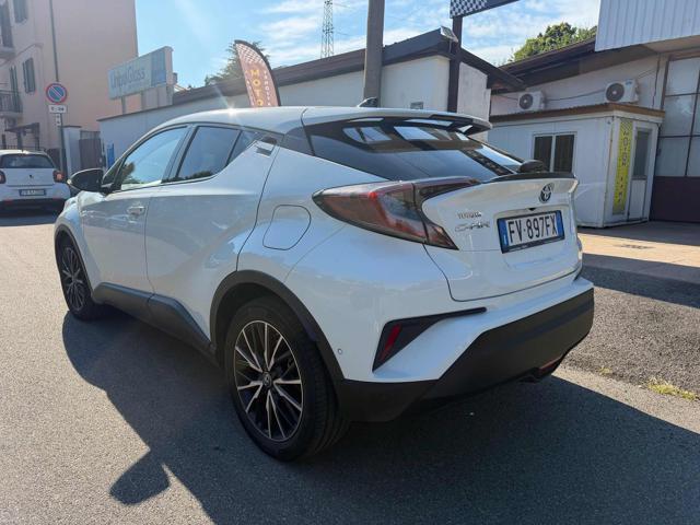 TOYOTA C-HR 1.8 Hybrid E-CVT Style+