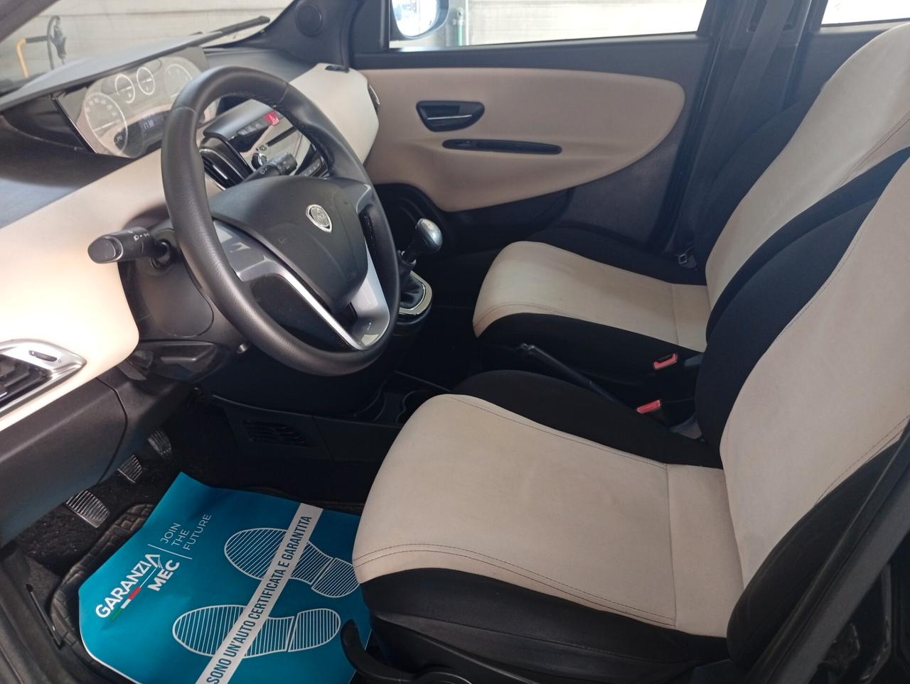 Lancia Ypsilon 1.3 MJT 16V 95 CV 5 MOTORE NUOVO!