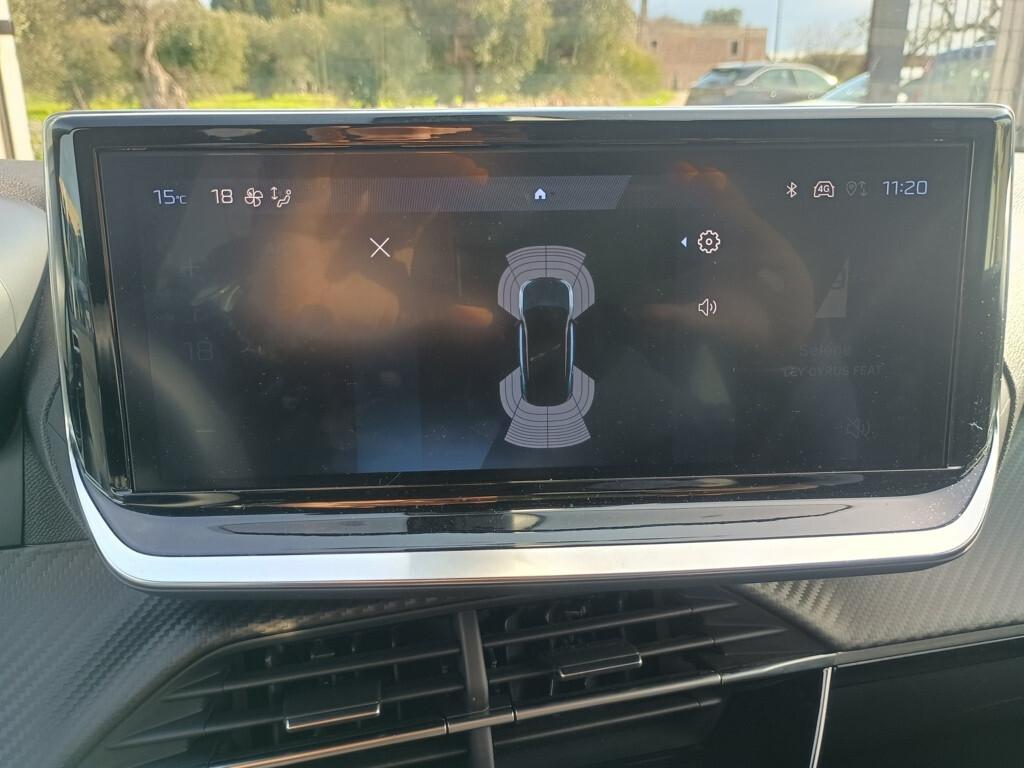 Peugeot 2008 1.2 100cv Allure