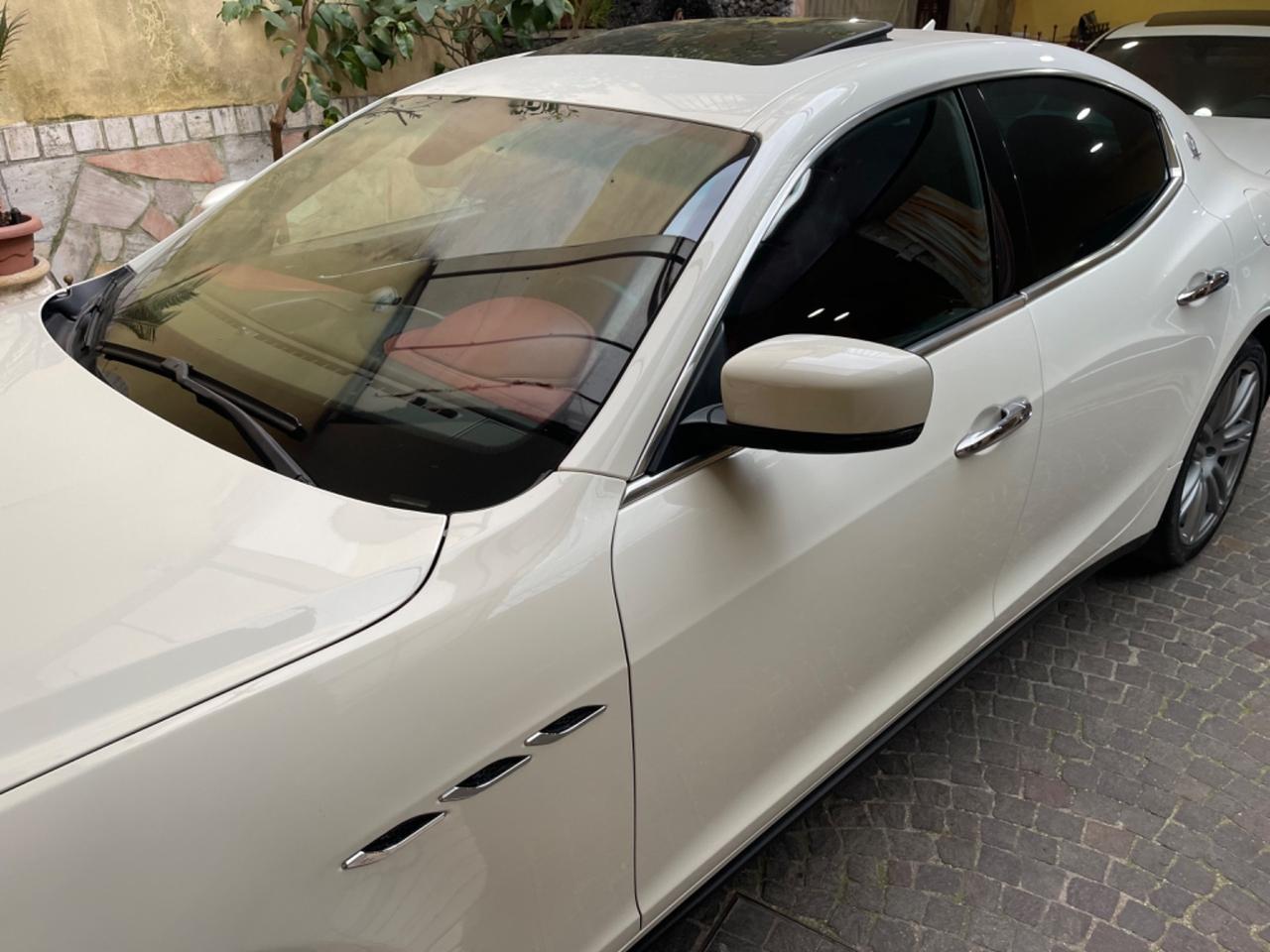 Maserati Ghibli V6 Diesel 275 CV,INTERNI CARTIER,TETTO APRIBILE.