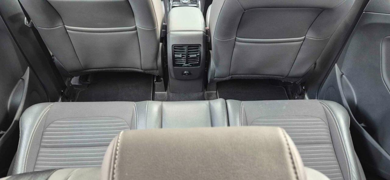 Ford Kuga 2.0 TDCI 150 CV S&S 2WD Titanium