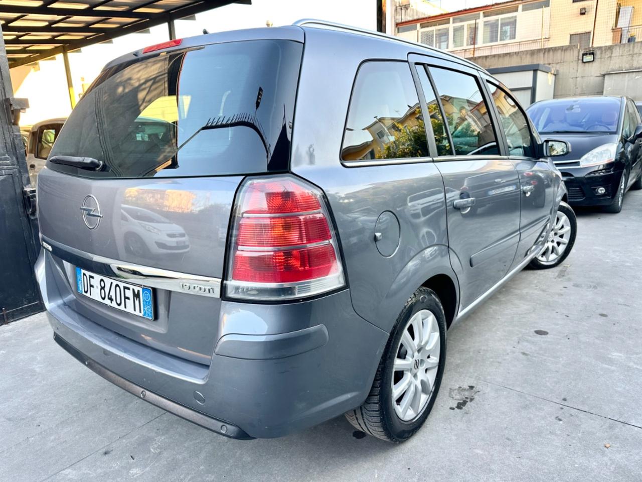 Opel Zafira 1.9 CDTI 101CV 7 posti