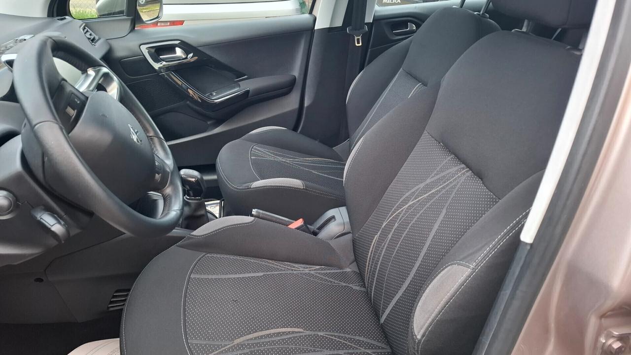 PEUGEOT 208 1.4 HDi 68 CV 5 porte Active