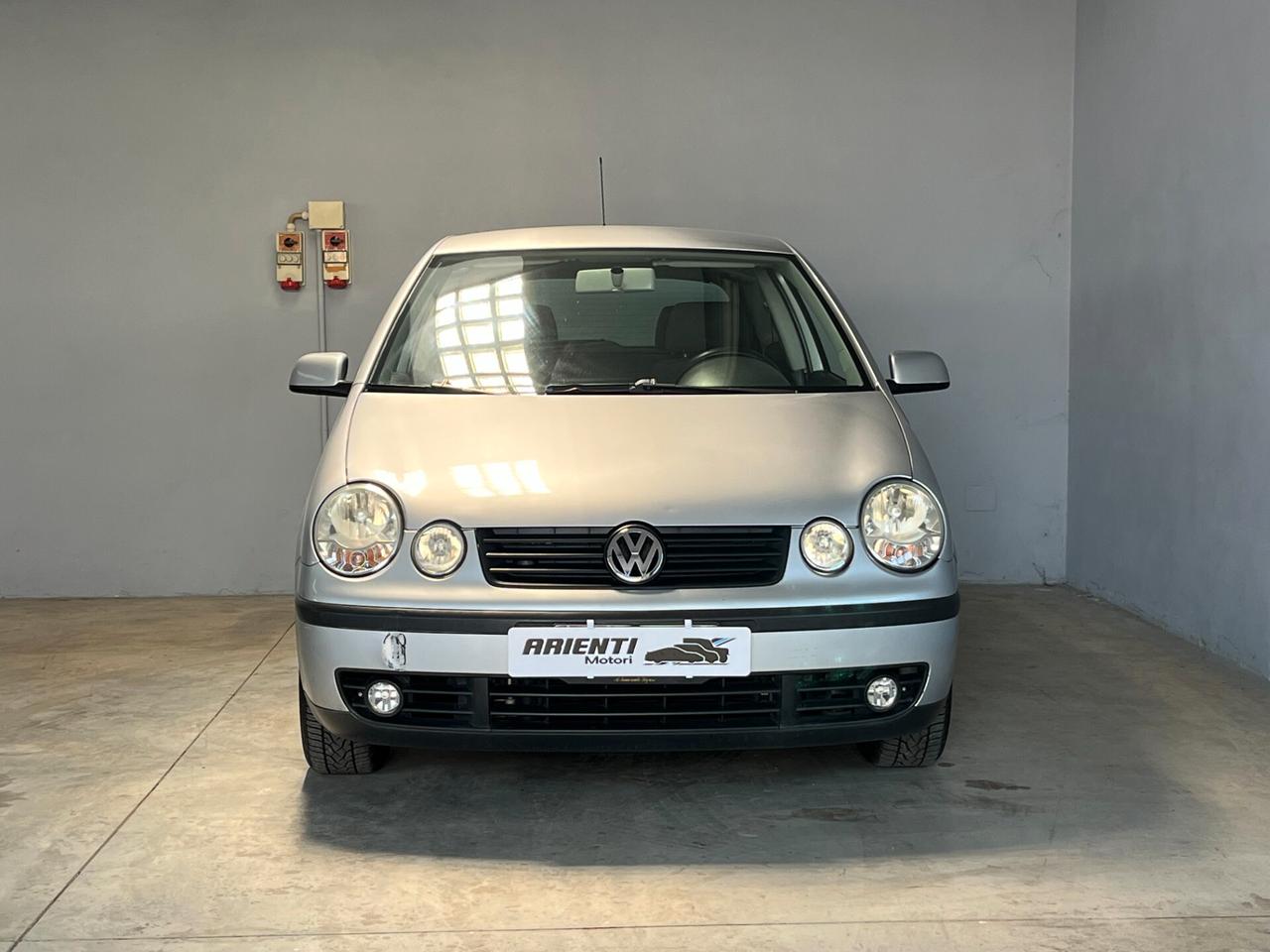 Volkswagen Polo 1.2cc TRENDLINE 64cv (OK NEOPATENTATI)