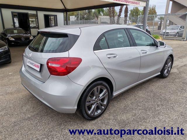 MERCEDES-BENZ A 180 d Business