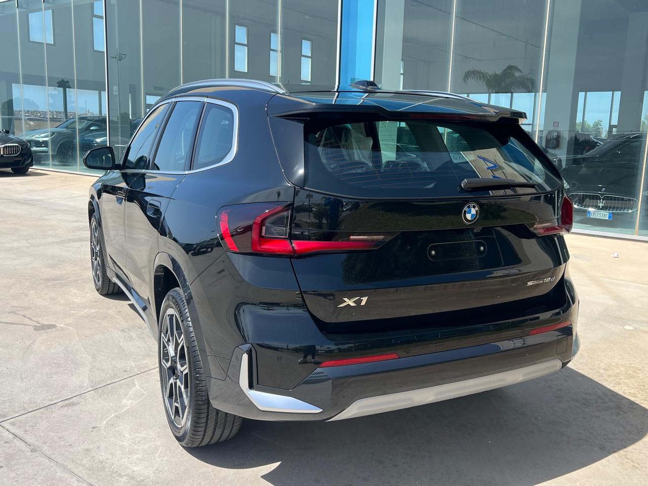 Bmw X1 sDrive 18d xLine possibilità noleggio no scoring