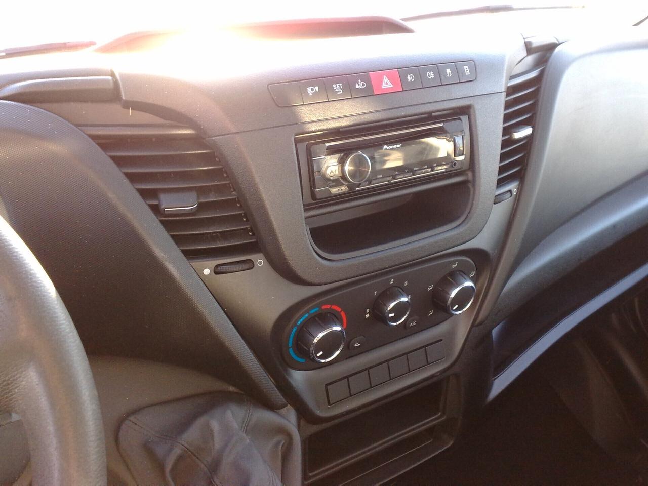 Iveco Daily 35s14 2.3hpt CASSONE FISSO - 2019