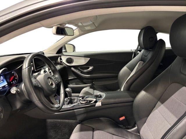 MERCEDES-BENZ C 220 d Coupé Sport