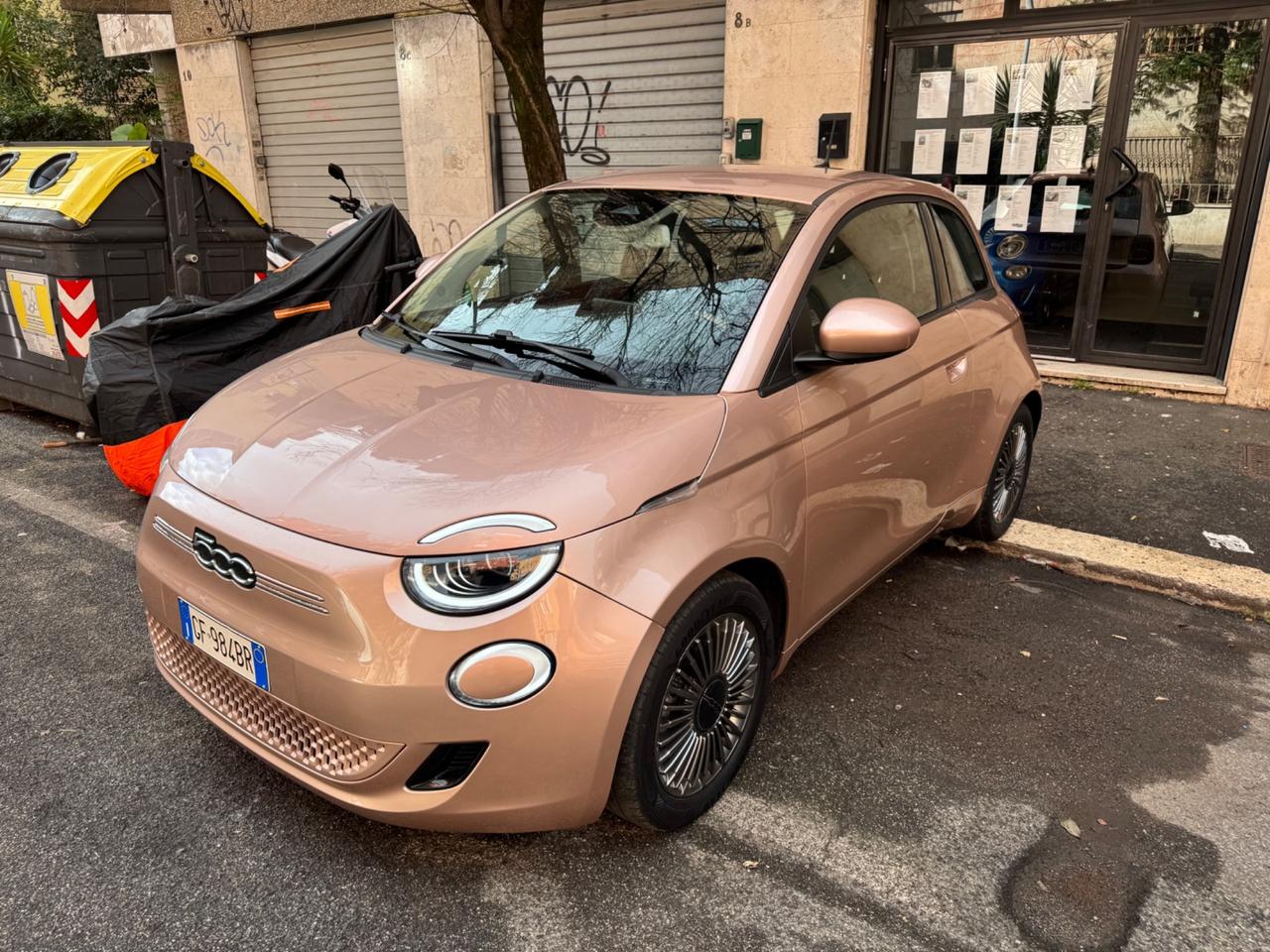 Fiat 500 500e Berlina 42 kWh Icon Led sensori parcheggio