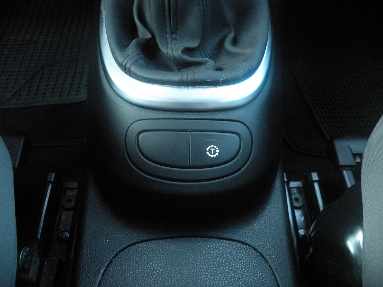 FIAT 500L 1.6 MJT 105CV Trekking Bose Edition 2013