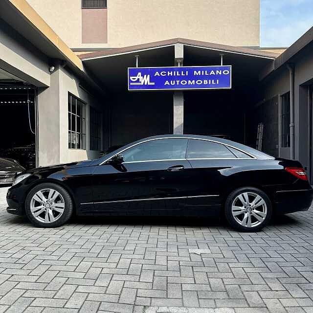Mercedes-Benz Classe E Cpé E 250 CGI Coupé BlueEFFICIENCY Avantgarde