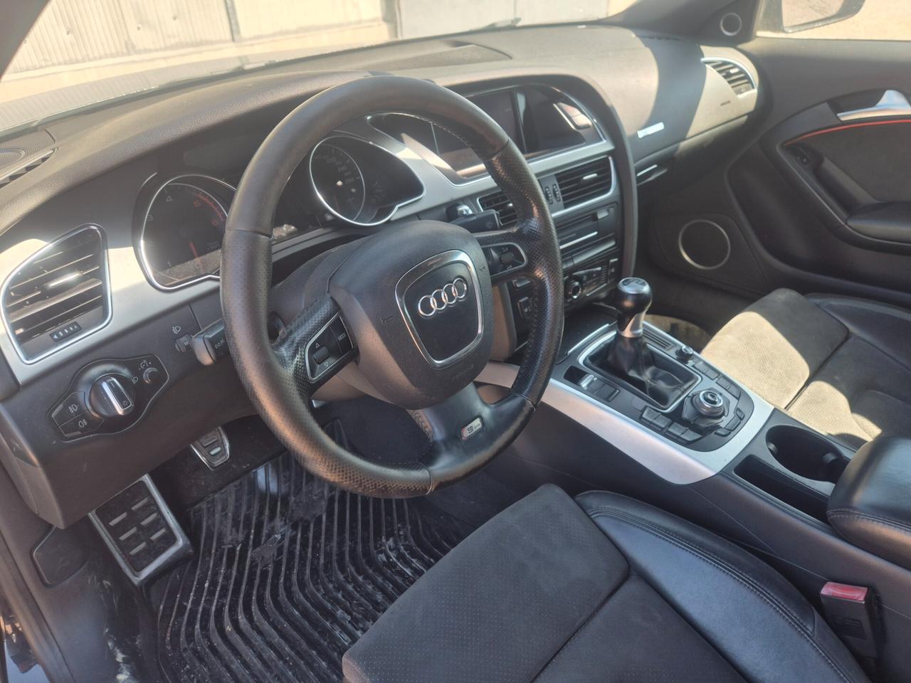 Audi A5 coupé 2.0 TDI 170cv MOTORE ROTTO 2010