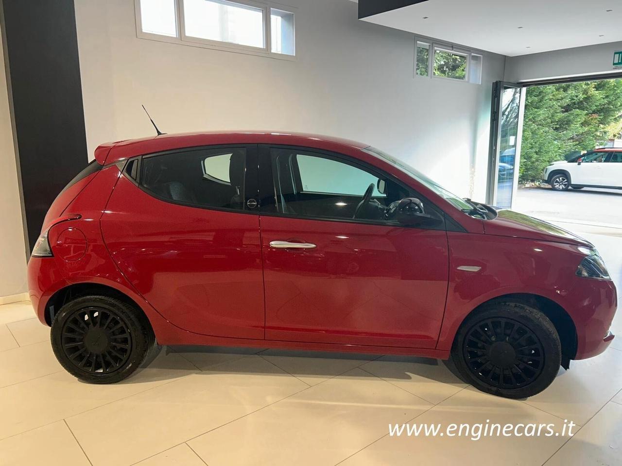 Lancia Ypsilon 1.0 FireFly 5 porte S&S BENZINA ,EURO 6D,Hybrid Ecochic Silver