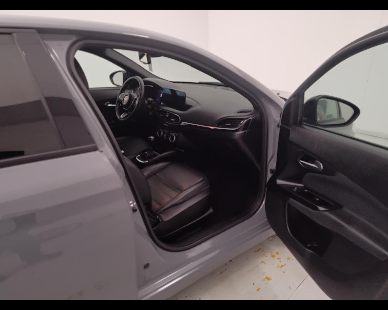 FIAT Tipo 5porte II 2021 - Tipo 5p 1.6 mjt City Sport s&s 130cv