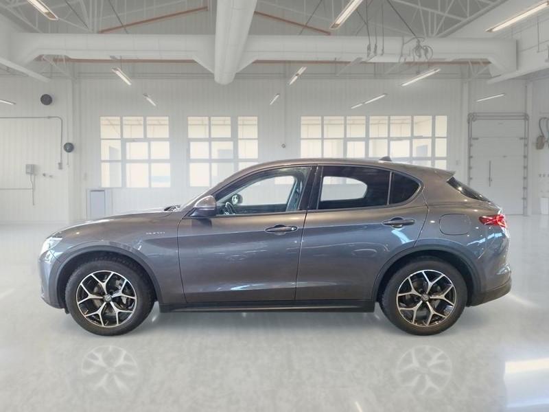 ALFA ROMEO STELVIO 2.2 TURBO DIESEL 190 CV EXECUTIVE AT8 Q4 5 PORTE SUV