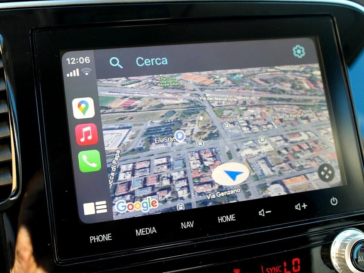 Mitsubishi Outlander 2.0 2WD GPL Bi-fuel CVT Instyle SDA