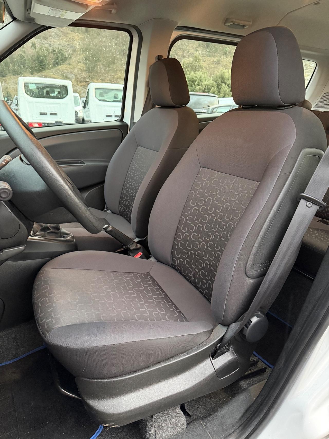 Fiat Doblo Doblò 1.6 MJT 105CV 5 POSTI - NEOPATENTATI