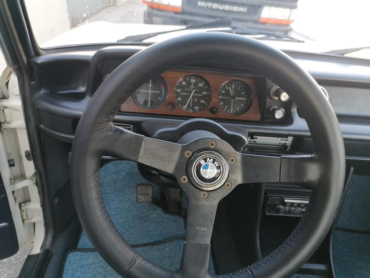 BMW 1502 anno 75