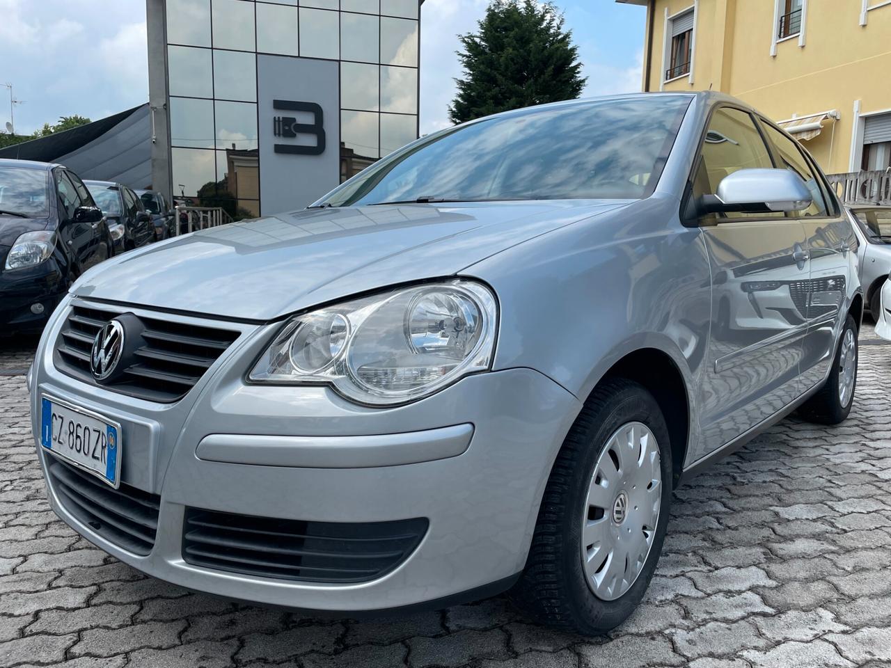 Volkswagen Polo 5p 1.2 Comfortline IDONEA NEOPATENTATI