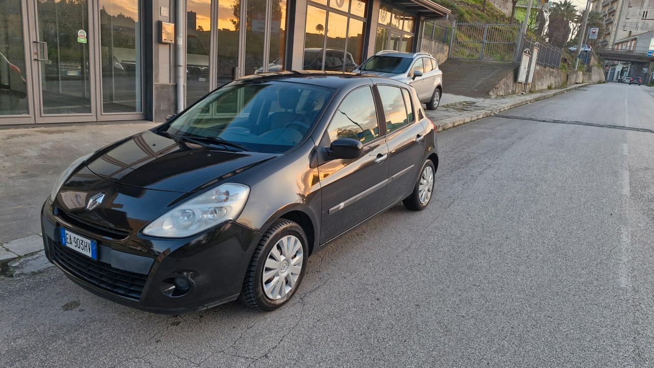 Renault Clio 1.2 16V 5 porte GPL Dynamique