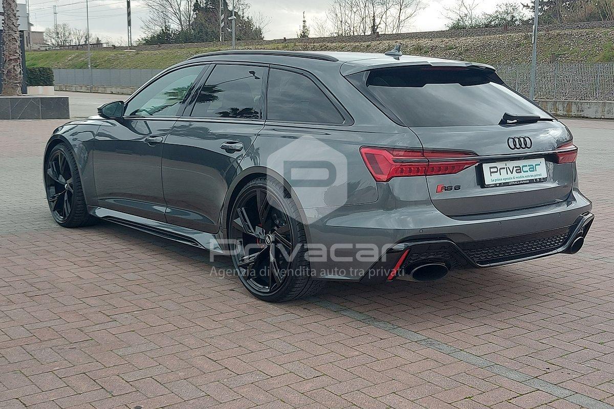 AUDI RS 6 Avant 4.0 TFSI V8 quattro tiptronic