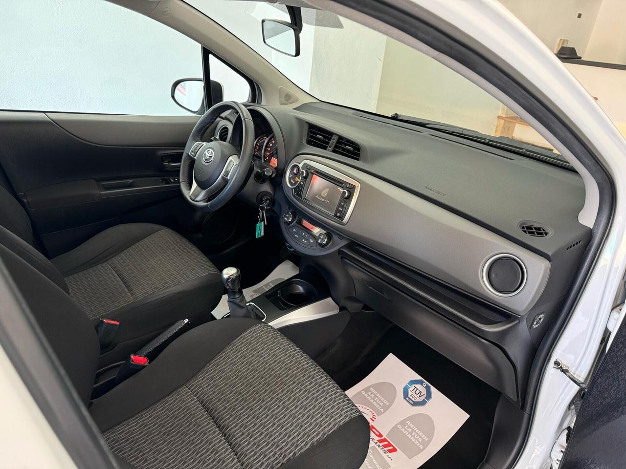 Toyota Yaris 1.0 5 porte Lounge