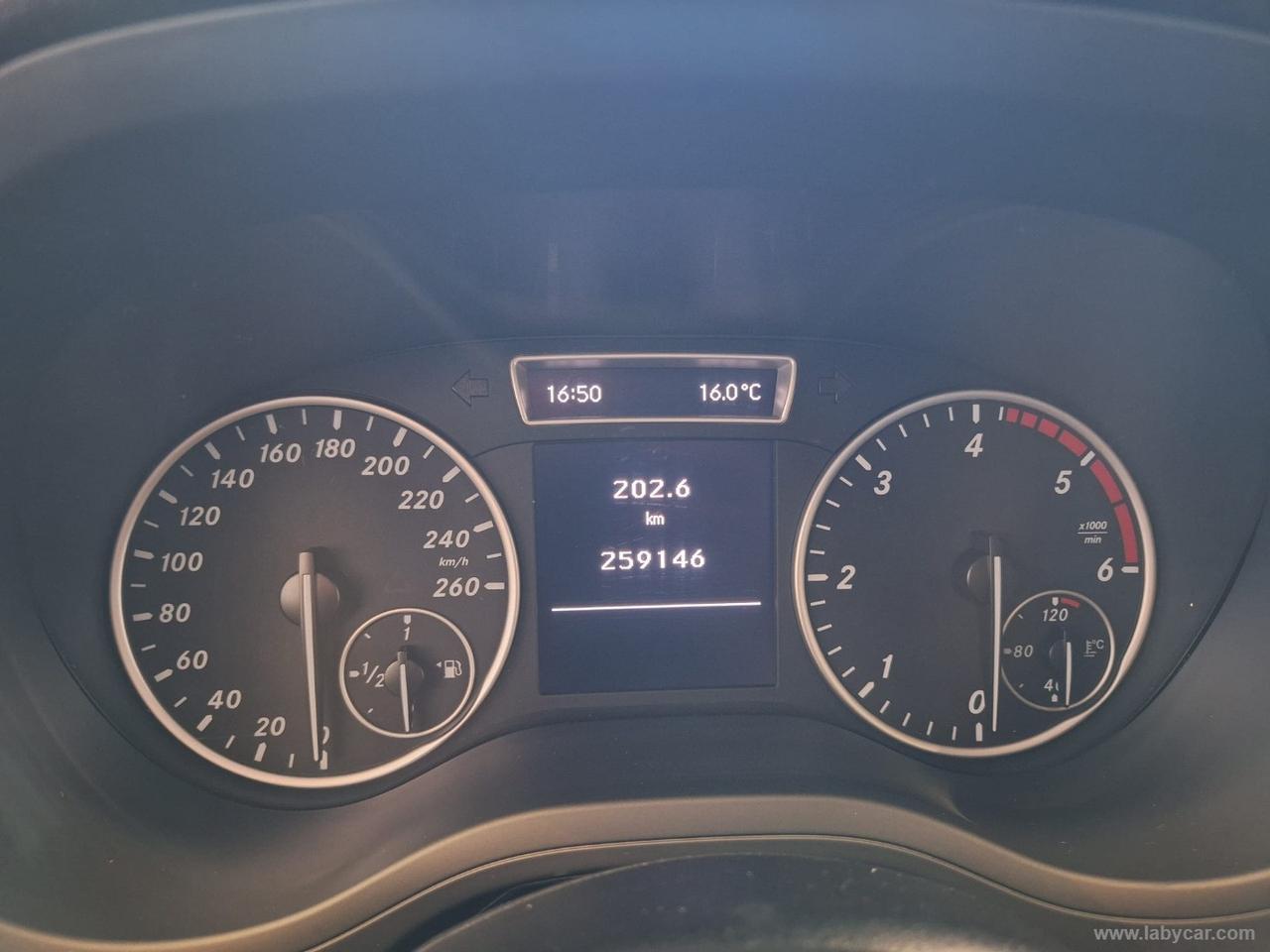 MERCEDES-BENZ B 180 CDI BlueEFFICIENCY Executive