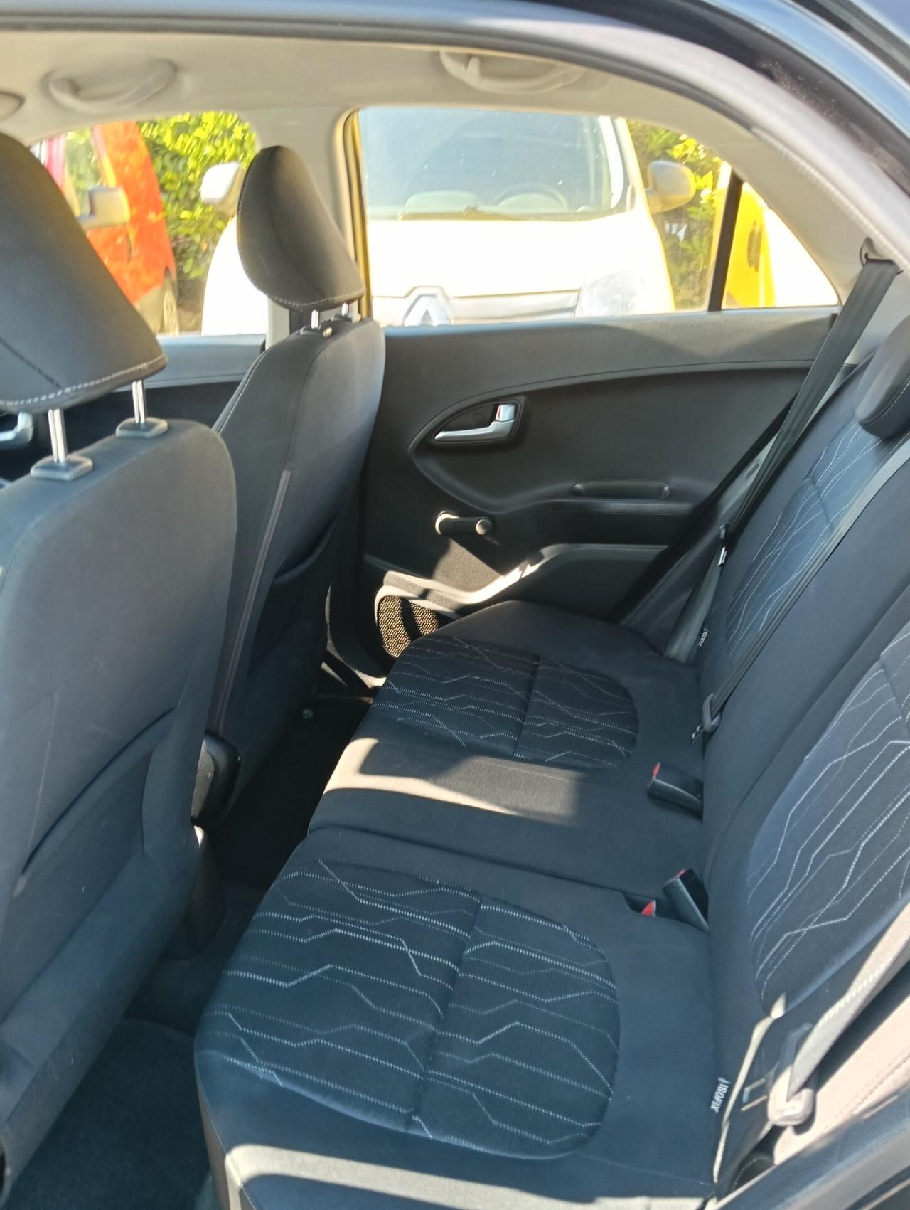 Kia Picanto 1.0 12V 5 porte Glam