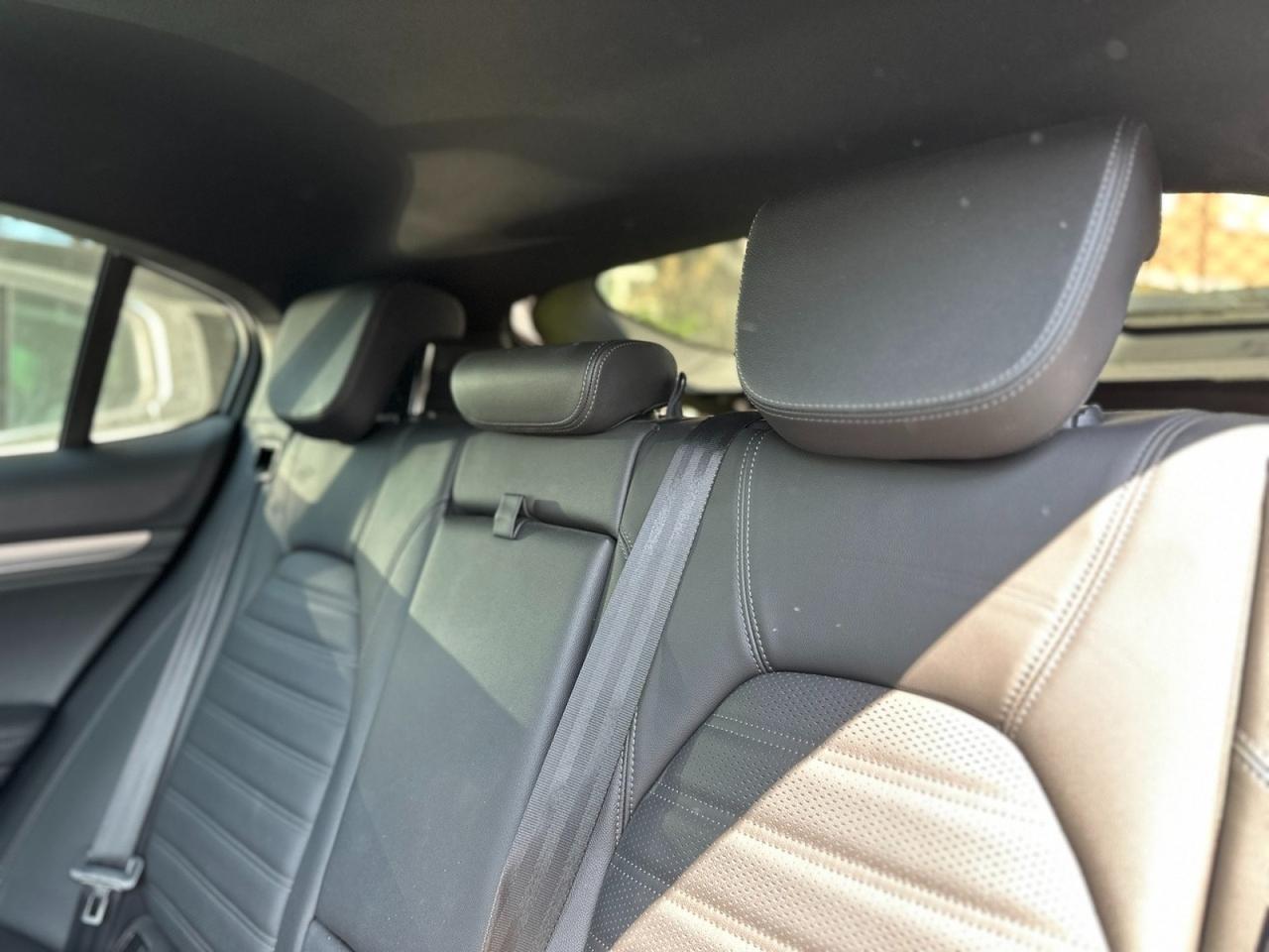 ALFA ROMEO Stelvio 2023 - Stelvio 2.2 t Veloce Q4 210cv auto