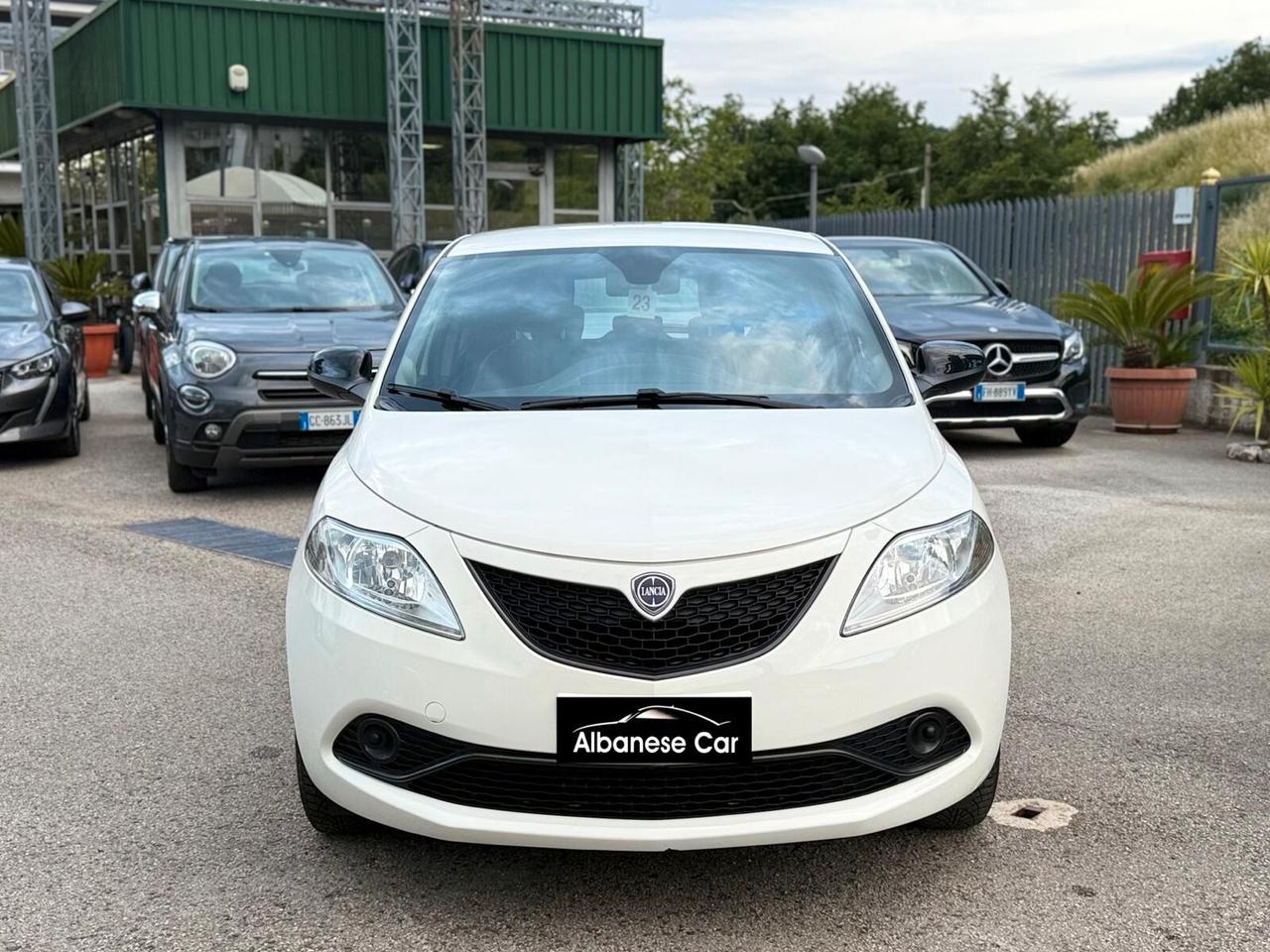 Lancia Ypsilon 1.2 Ecochic 69 CV GPL Gold
