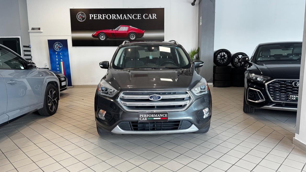 Ford Kuga 1.5 TDCI 120 CV S&S 2WD Powershift Titanium