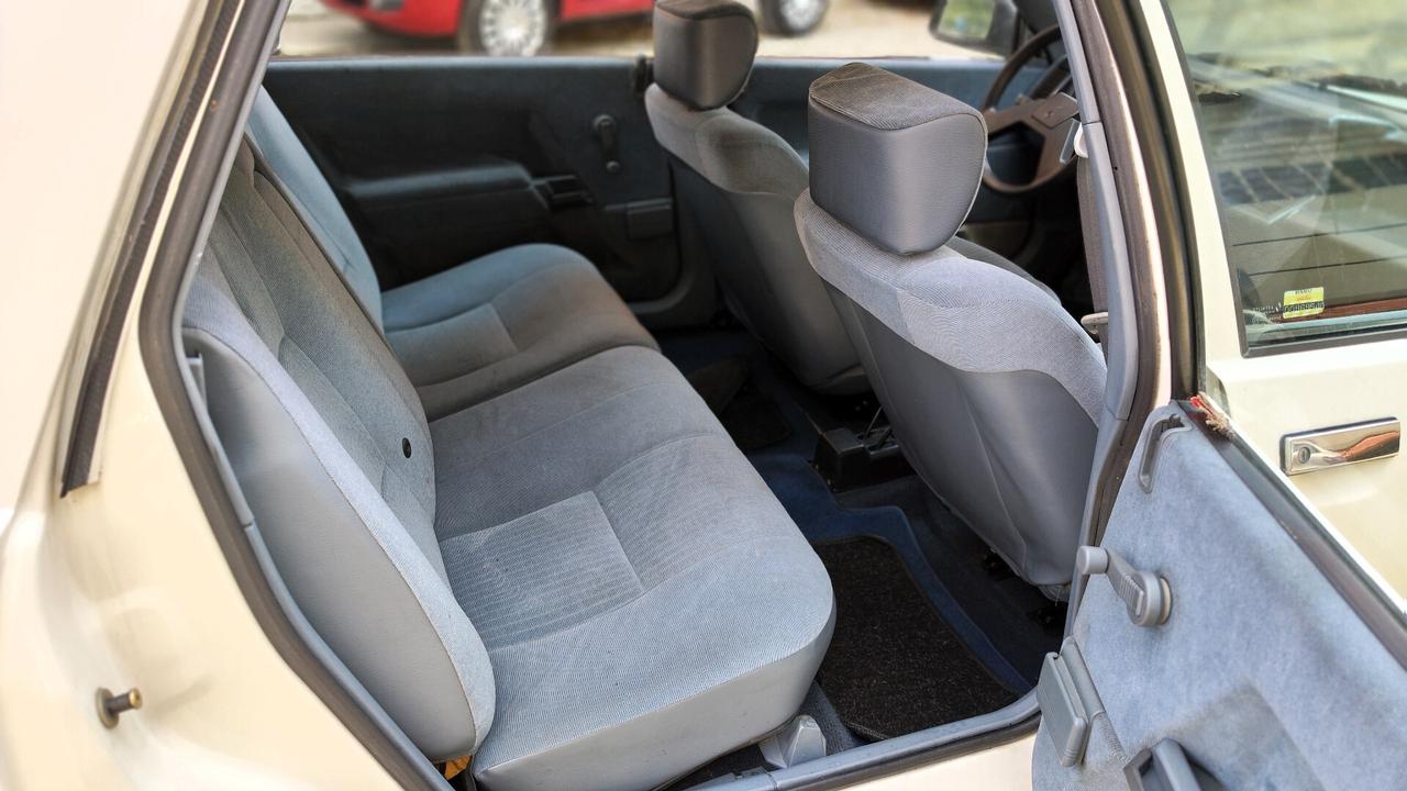 Renault R 21 Nevada 1.7 GTS e Gancio traino