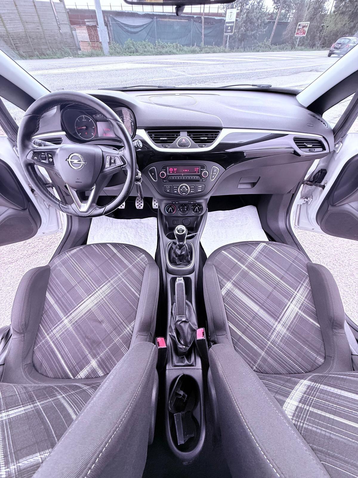 Opel Corsa 1.3 CDTI 5 porte Ok neopatentati