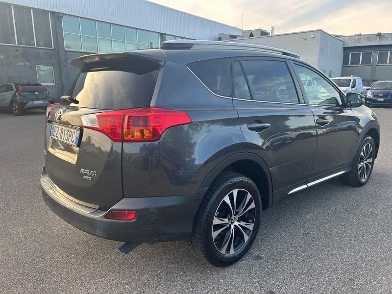 Toyota RAV4 Rav4 2.0 d-4d Lounge 4wd 124cv mt