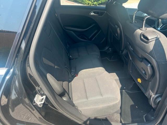 Mercedes-Benz B 180 Cdi Premium - Motore Mercedes 1.8 cc 109 Cv