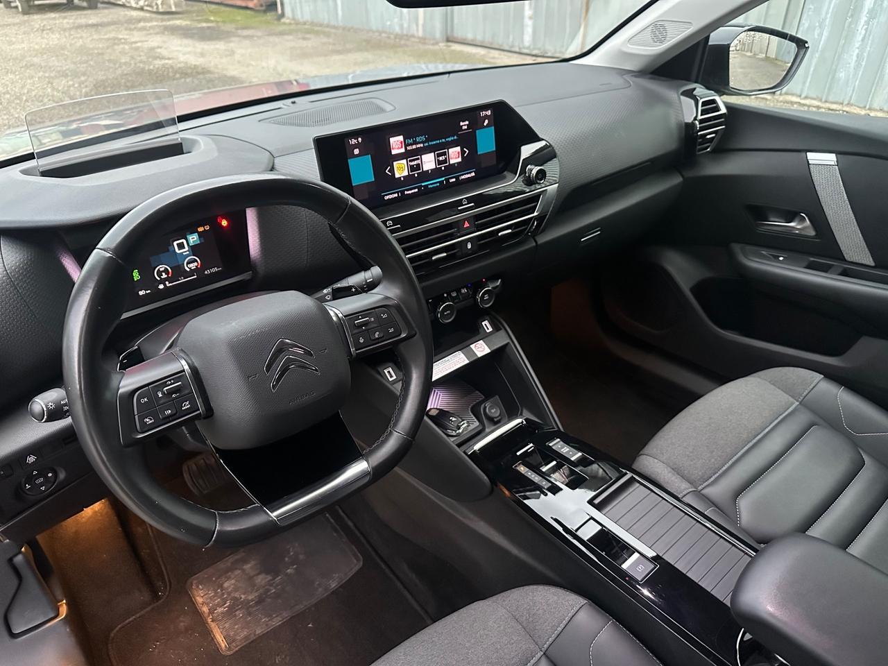 Citroen C4 X PureTech 130 S&S EAT8 Shine Pack