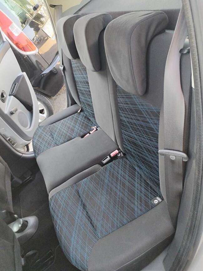 Renault Clio 1.2 16V 5 porte Confort 54000KM DEL 2006 UNIPRO DEL 1941 MANUTENZIONI PRE CONSEGNA