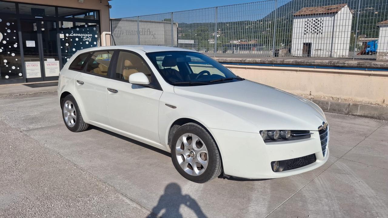 Alfa Romeo 159 2.0 JTDm 136 CV Sportwagon Progression GANCIO TRAINO