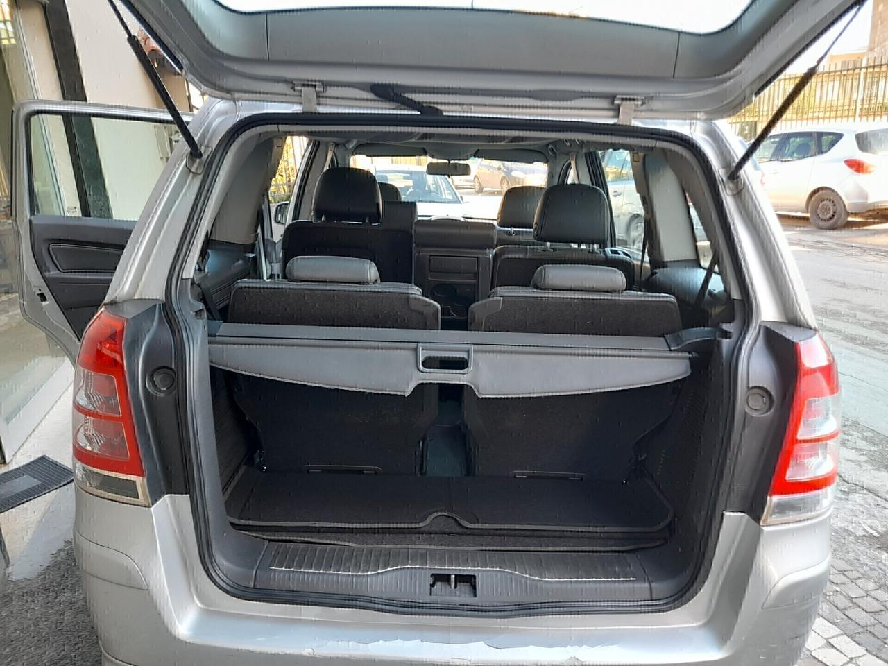 Opel Zafira 1.6 16V ecoM 94CV Cosmo