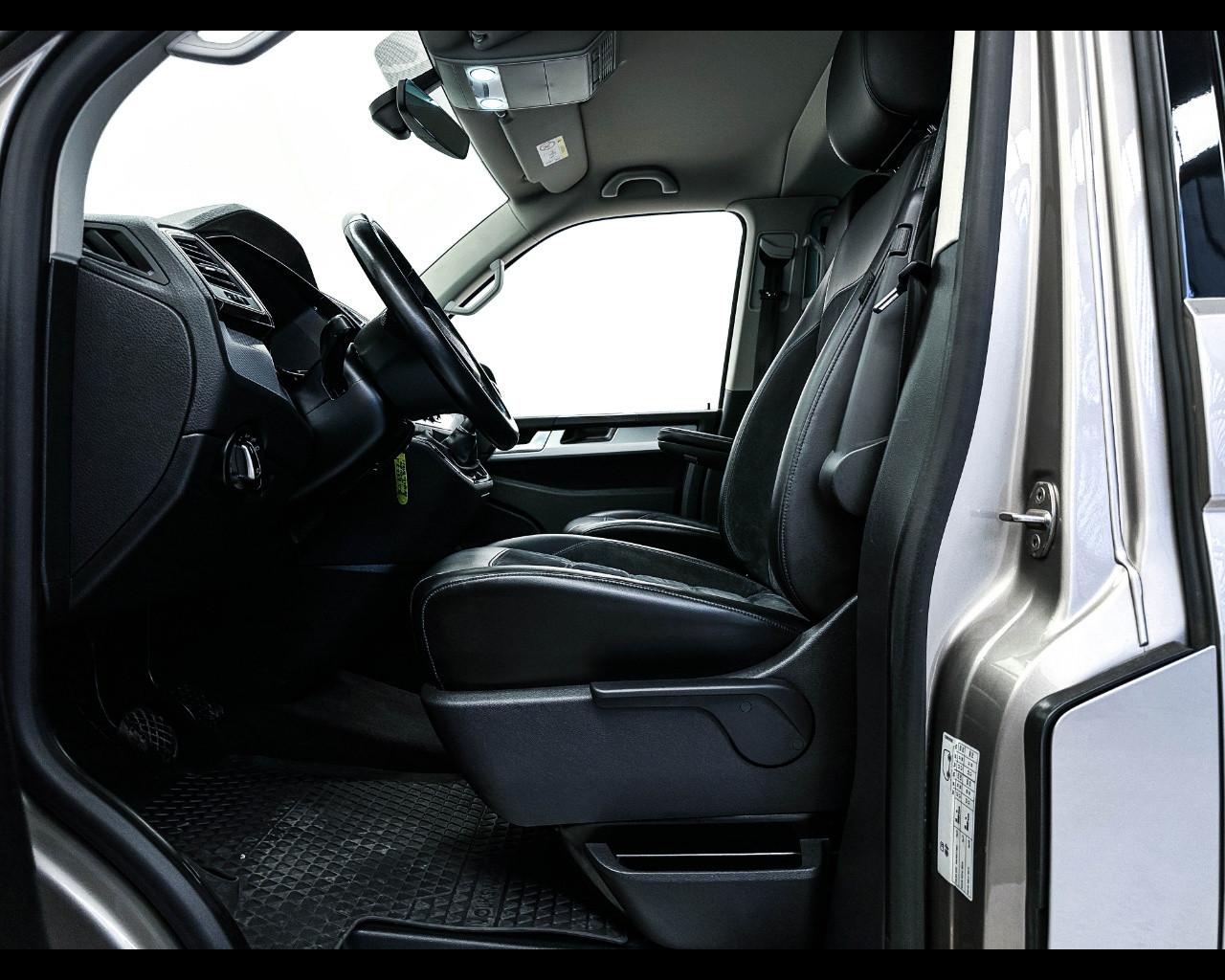 VOLKSWAGEN Multivan 6ª '15-'24 - Multivan 2.0 TDI 150CV 4Motion Highlin