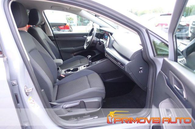 VOLKSWAGEN Golf 1.0 TSI EVO United