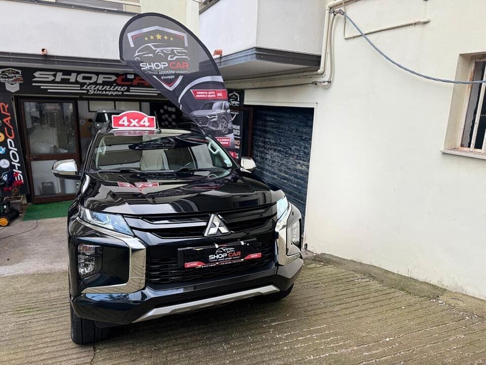 Mitsubishi L200 2.3 D Club Cab 4x4 Super Select Intense