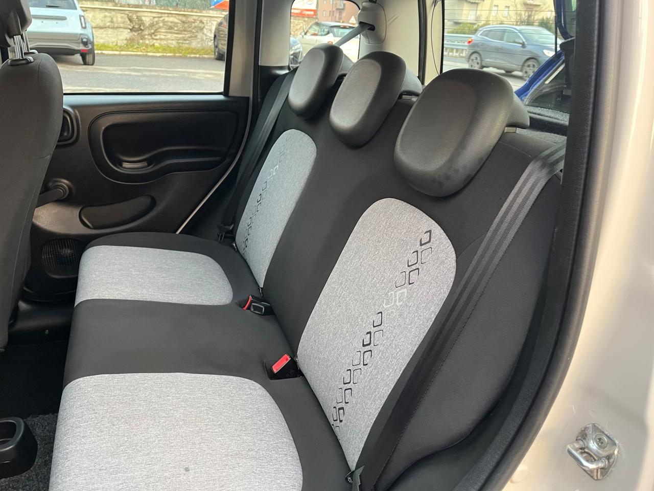 FIAT PANDA BENZINA/GPL - NEOPATENTATI