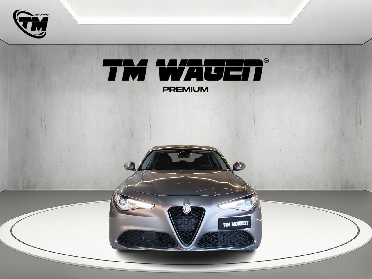 Alfa Romeo Giulia 2016 2.2 t Business 136cv auto
